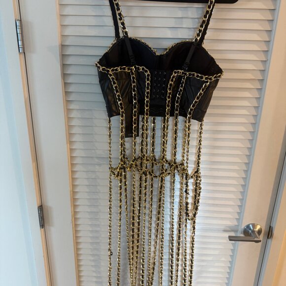 Sold Out NWT Akira Long Chain Black Bustier Top - Large - Picture 2 of 5